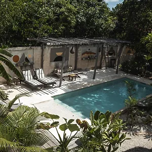 https://aldea-tzalam-tulum.allrivieramayahotels.com